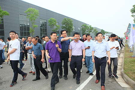 全省首届粉尘防爆专题培训班学员进 现场观摩教学